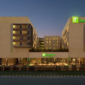 Holiday International Airport, An Ihg Hotel