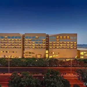 5* Hotel Vivanta New Delhi, Dwarka