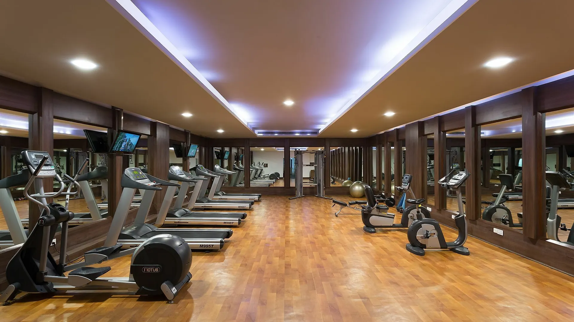 Welcomhotel By Itc Hotels, Dwarka, New Delhi 5*, Delhi (National Capital Territory of India)